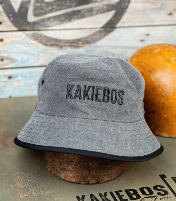 KBMH105 / Reversible Bucket Hat / Camo / Charcoal