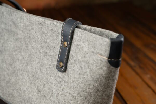 Riri Mini Tote Handsak - Grys/Navy - Image 6